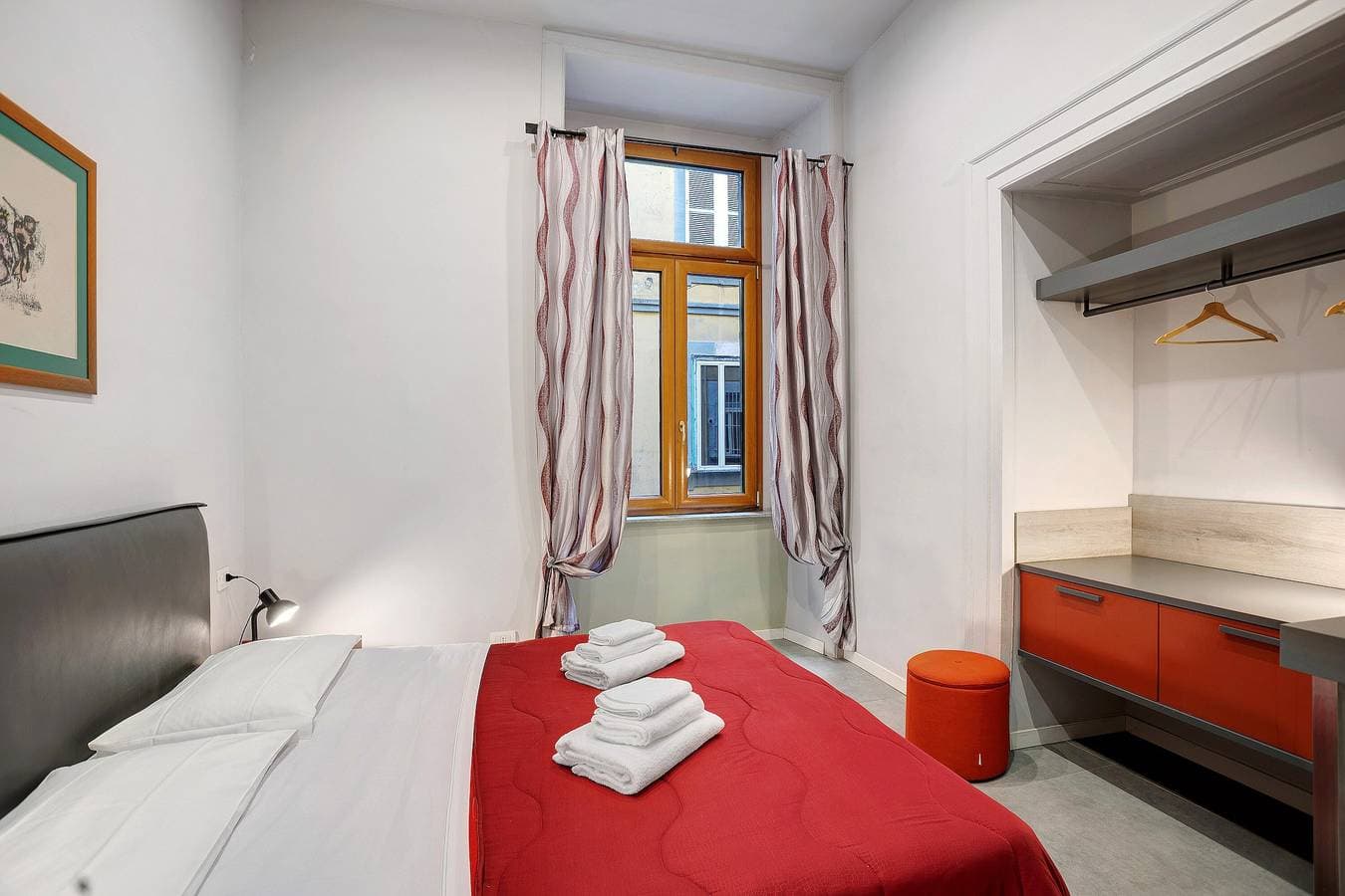 Foto 3 von 39: Doppelzimmer mit externem Bad, WLAN und Klimaanlage
