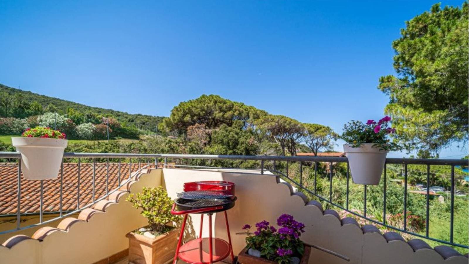 Foto 4 von 30: Ferienwohnung für 8 Personen mit Terrasse