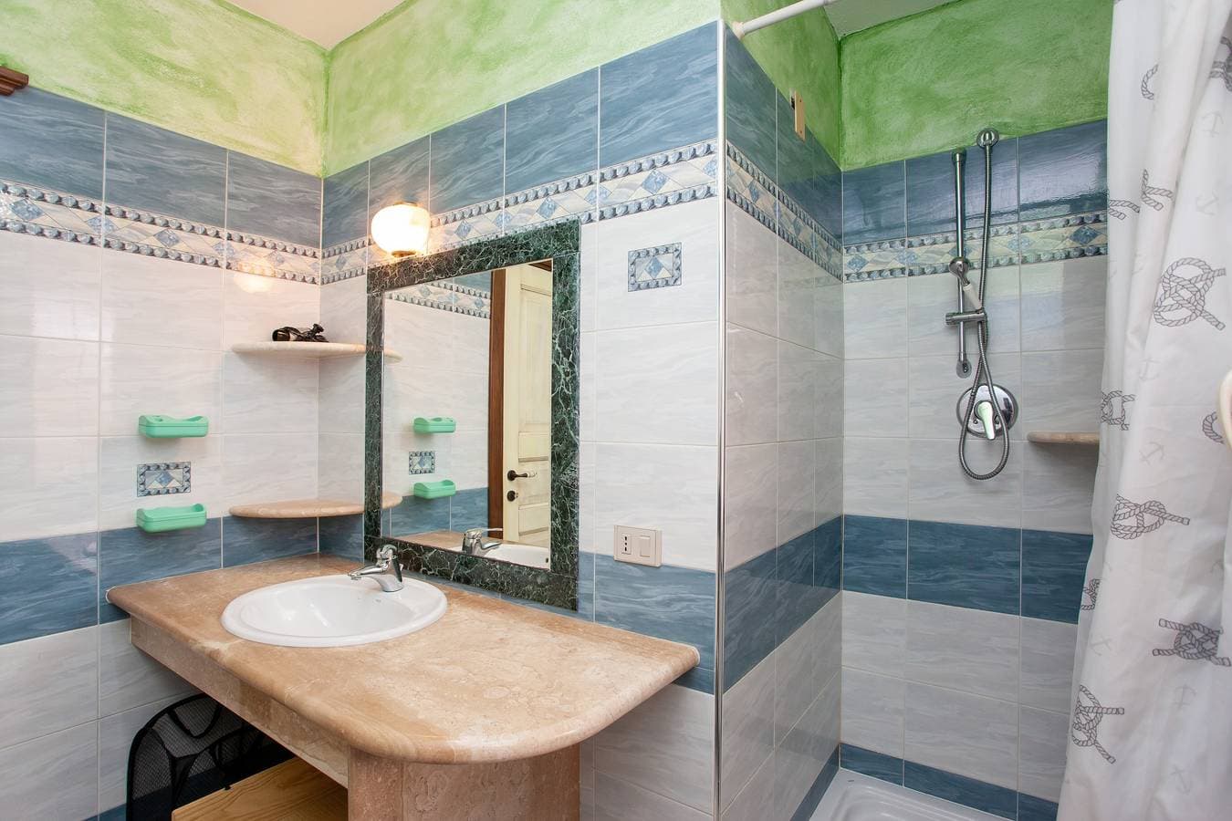 Foto 11 von 22: Ferienwohnung "Oleandro" mit Terrassen und WLAN