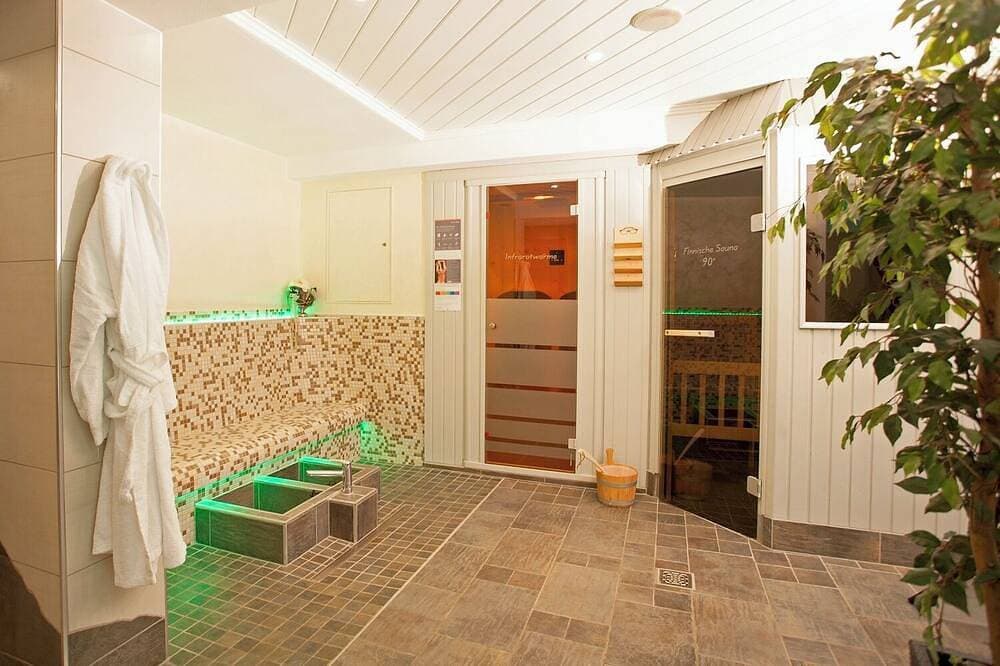 Foto 12 von 30: Villa Edelweiss de luxe Studio***** - inkl. Sauna/Spa Bereich und MeineCard+ in Willingens schönster Ortslage!