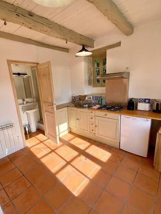 Foto 12 von 30: Three-Bedroom House
