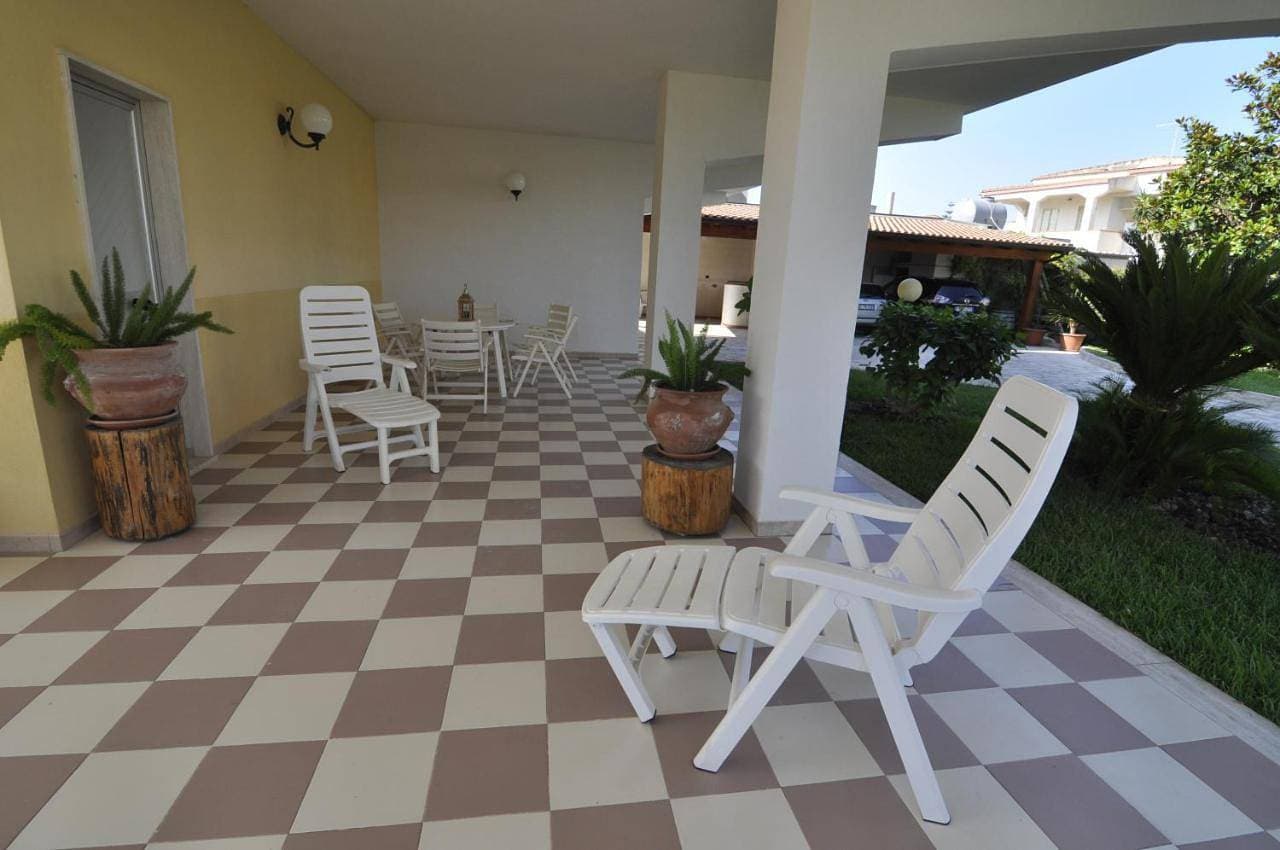 Foto 13 von 39: Holiday Home