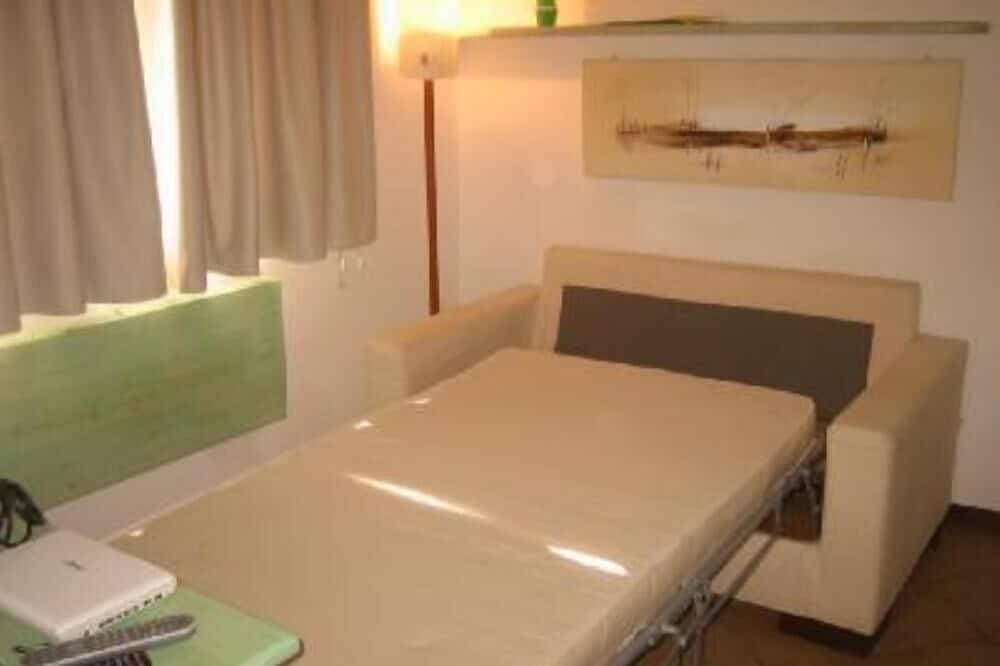 Foto 12 von 30: Einzimmerwohnung - Oristano