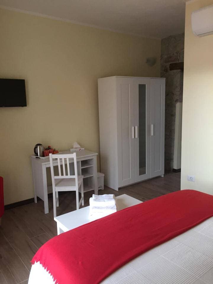 Foto 8 von 11: Double Room with Balcony