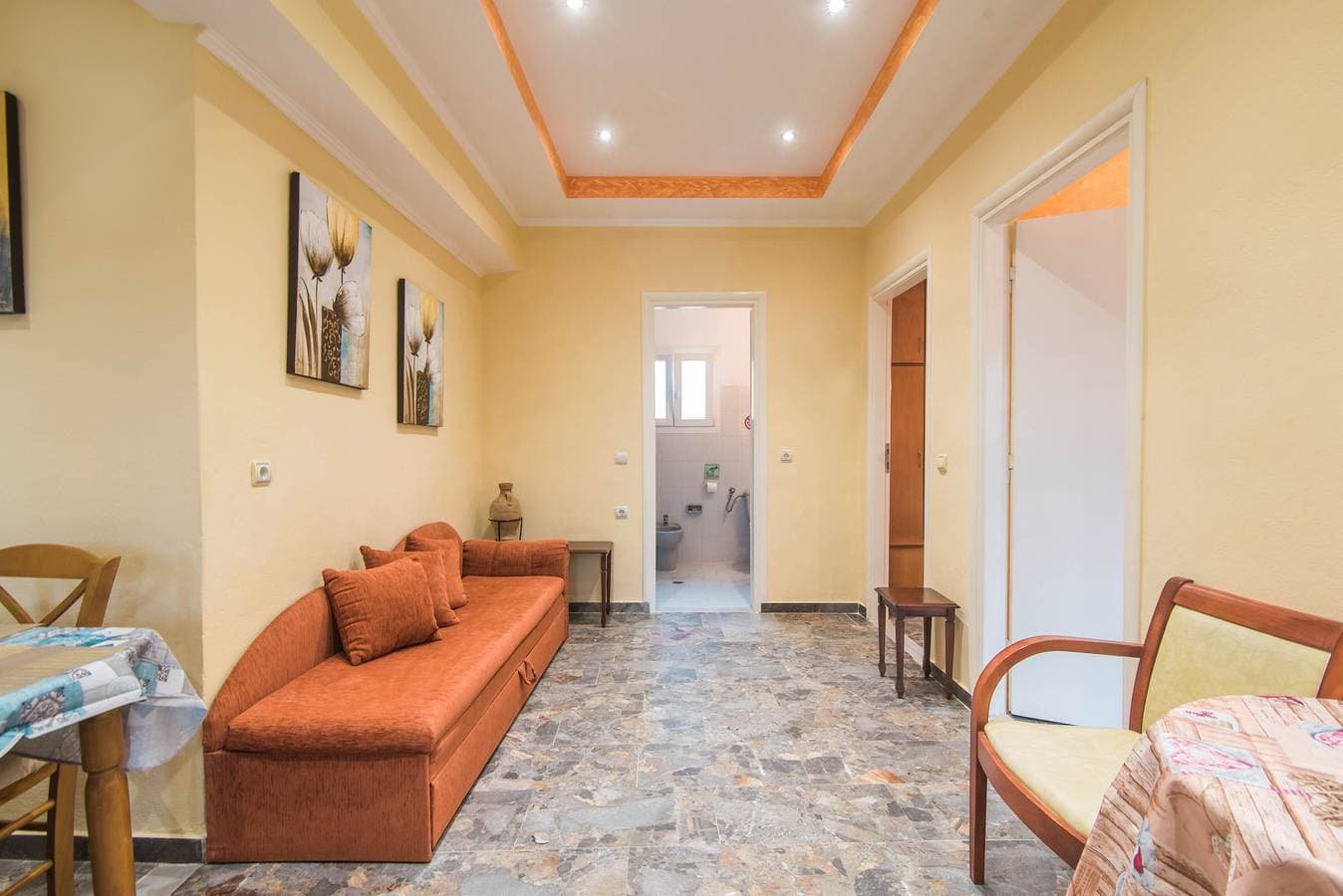 Foto 8 von 27: Einzimmerapartment "Bozikis" mit WLAN, Garten und Balkon