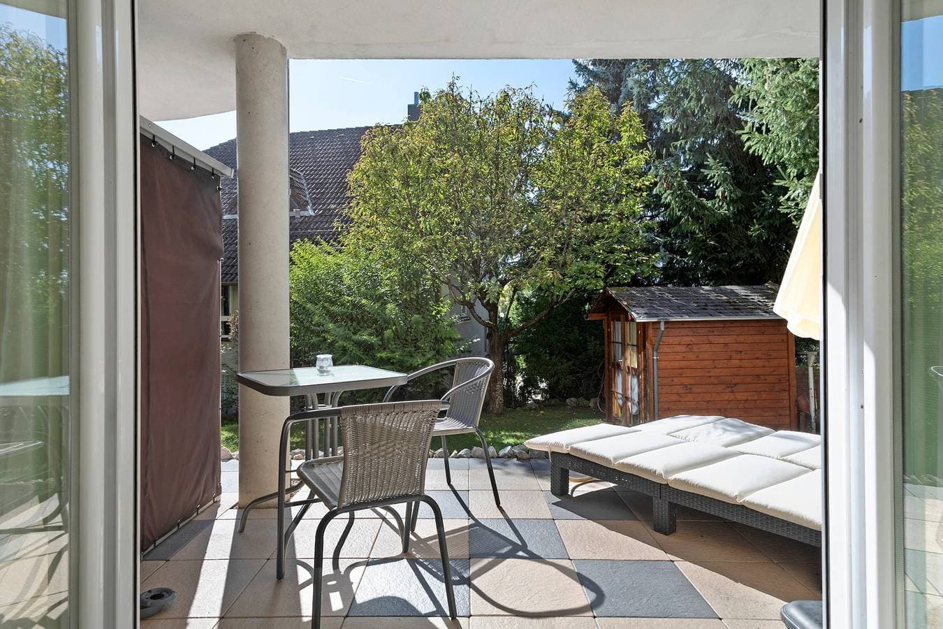 Foto 9 von 21: Ferienwohnung 'Jacqueline' mit privater Terrasse, Gemeinschaftsgarten und Wi-Fi