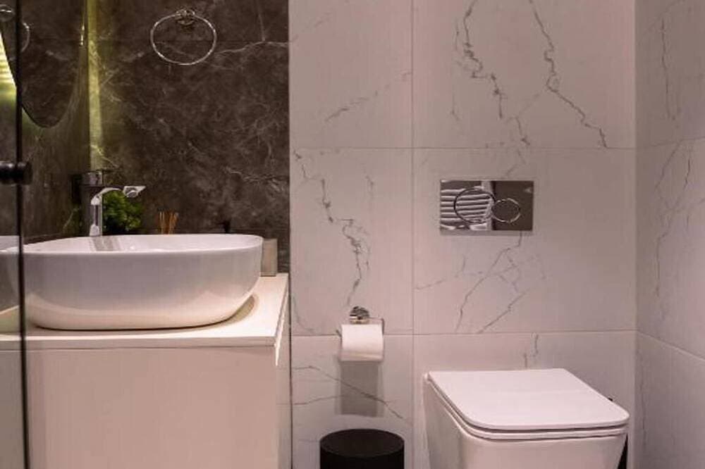 Foto 5 von 30: Light & Kozy Apartment - Central Patra Luxury Stay