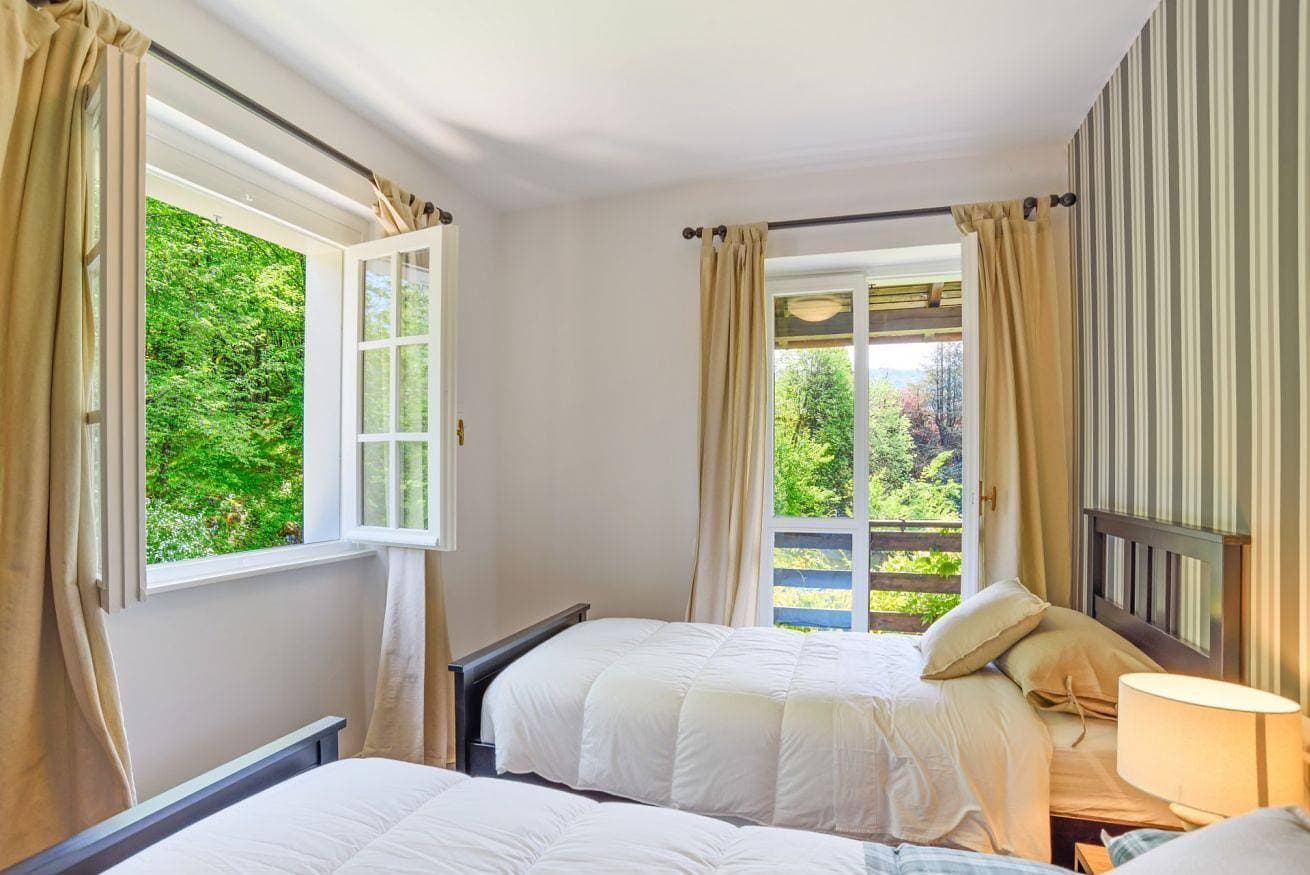 Foto 10 von 25: Ferienwohnung für 8 Personen mit Garten