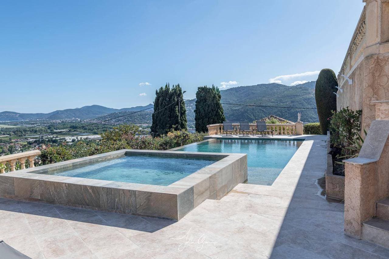 Villa Loubliere 1