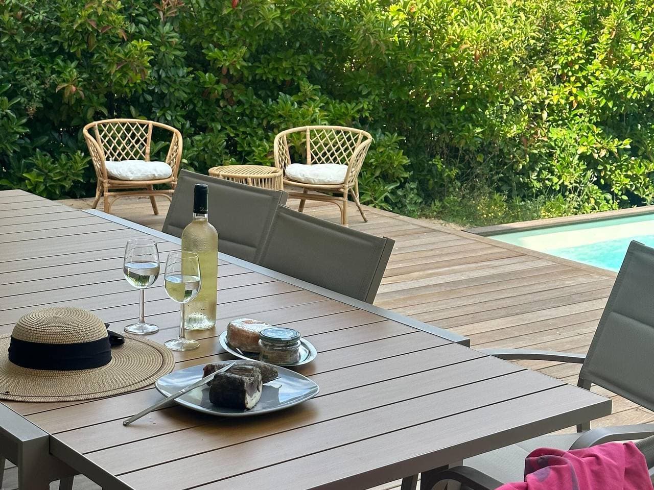Foto 10 von 11: Attraktive Villa mit privatem Pool
