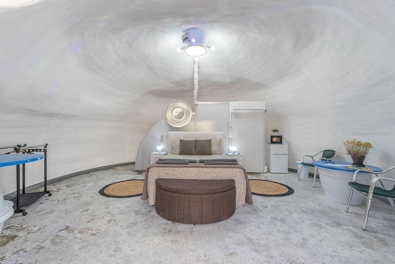 Foto 4 von 26: Domo Glamping Villena für Paare, inklusive Frühstück