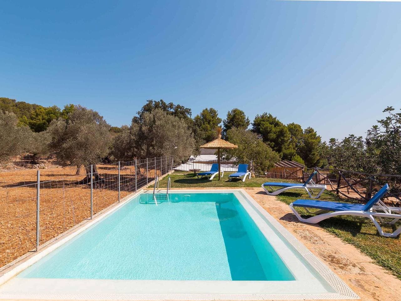 Foto 4 von 48: Schöne Finca mit Pool und Garten in Biniamar.