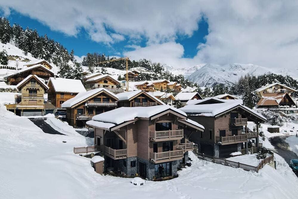 Foto 12 von 30: Exceptional chalet Auron 330 M2