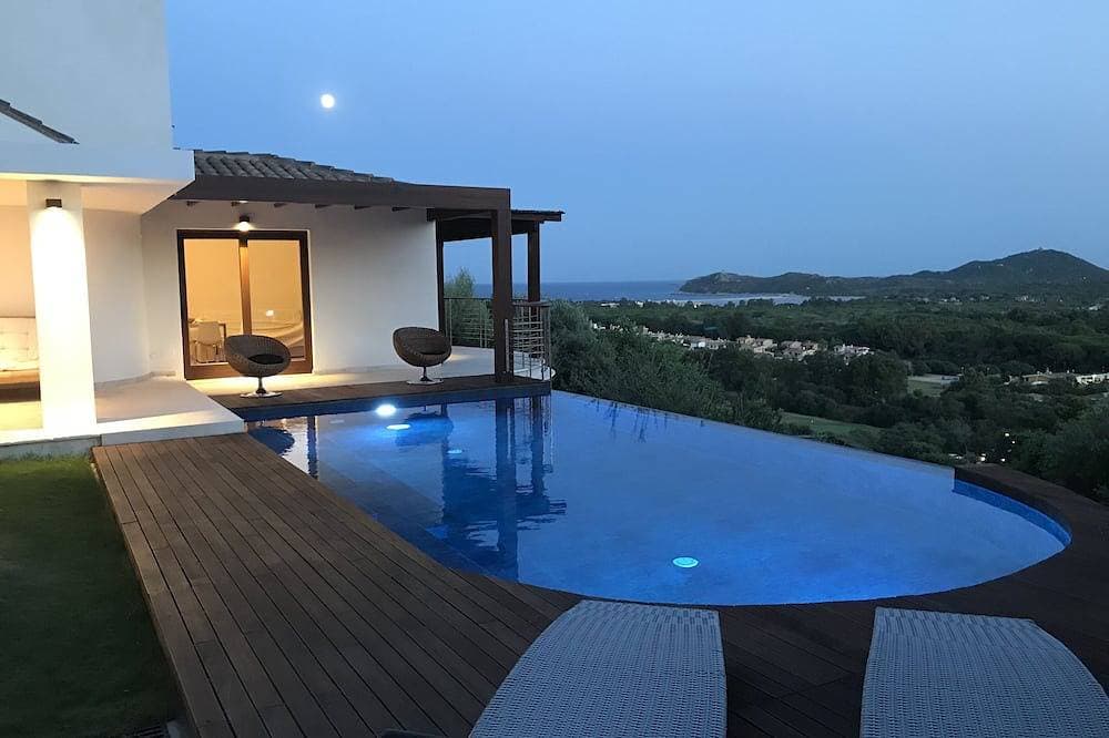 Foto 12 von 30: Campulongu, Villa mit Panoramapool 350 Meter vom Meer entfernt