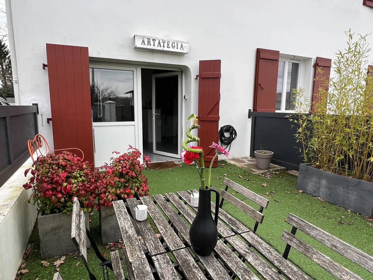 Foto 2 von 17: T1 Bis Cambo-les-Bains mit Terrasse und Internetzugang