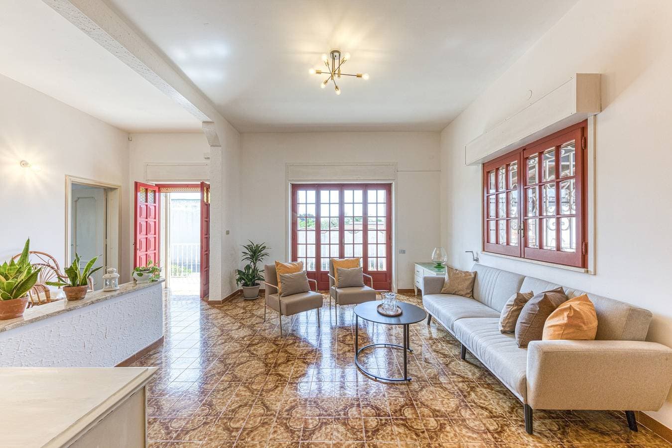 Foto 3 von 33: Villa „Patrizia“ mit Meerblick, WLAN und Klimaanlage
