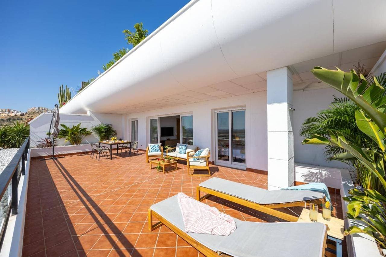 Foto 4 von 5: Two-Bedroom Apartment with Bay View