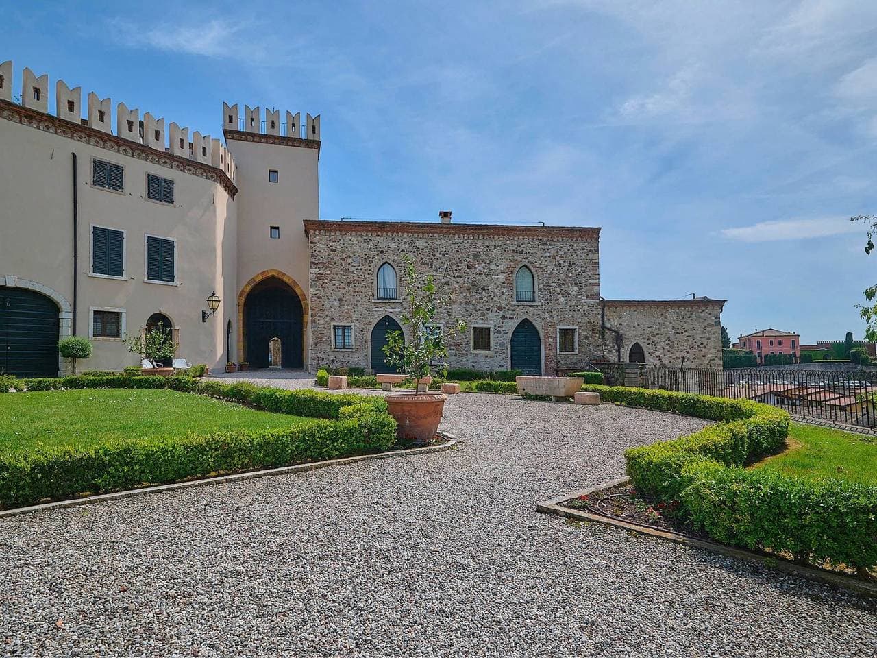 Al Castello - Elegante Residenz mit Schwimmbad 1