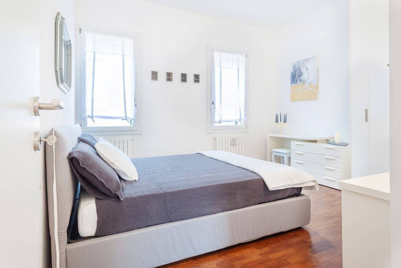 Foto 12 von 58: Ferienwohnung für 2 Personen mit Garten