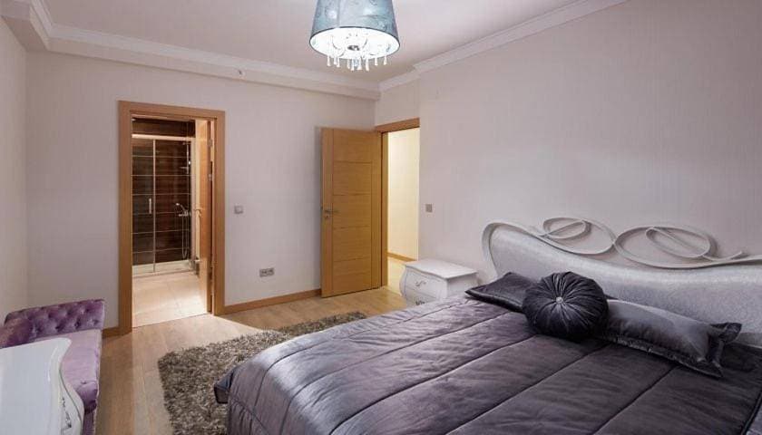 Foto 4 von 5: One-Bedroom Apartment