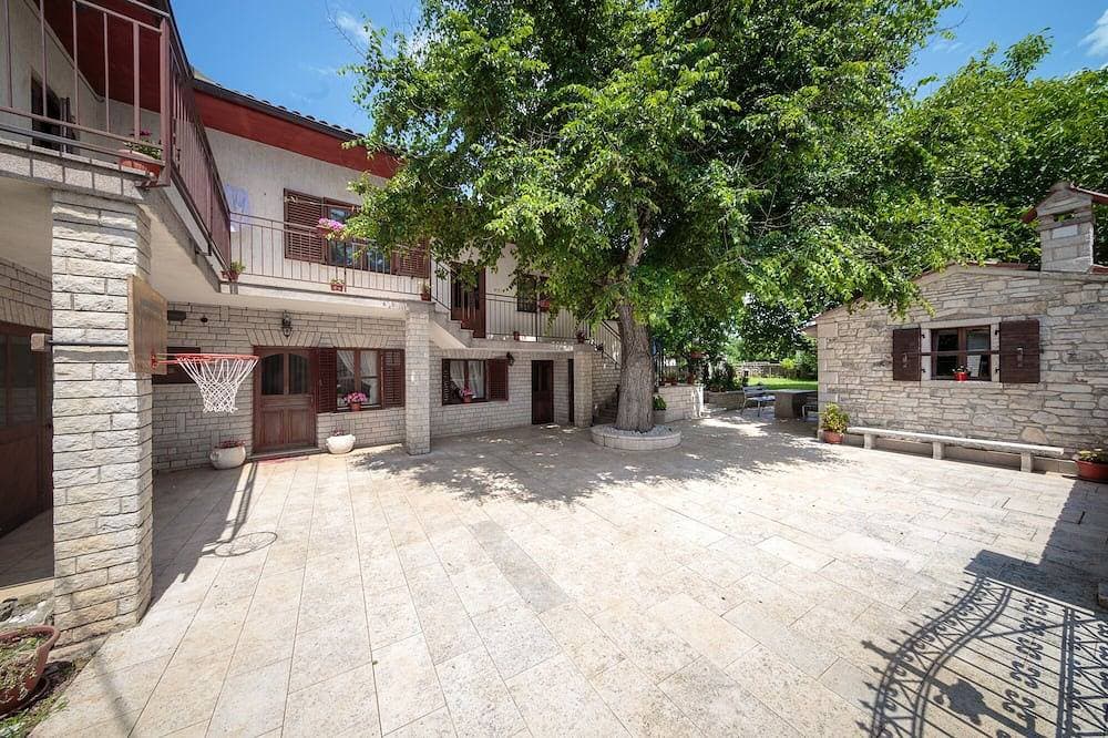 Ferienwohnung 1655/17139 (Istrien - Matohanci), 9000m vom Strand 1