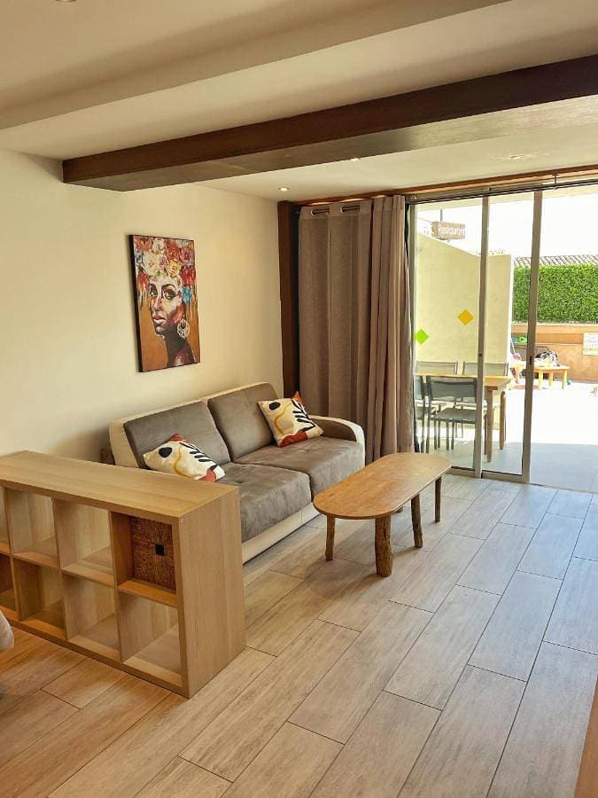 Foto 3 von 14: Triple Room - Hill Side