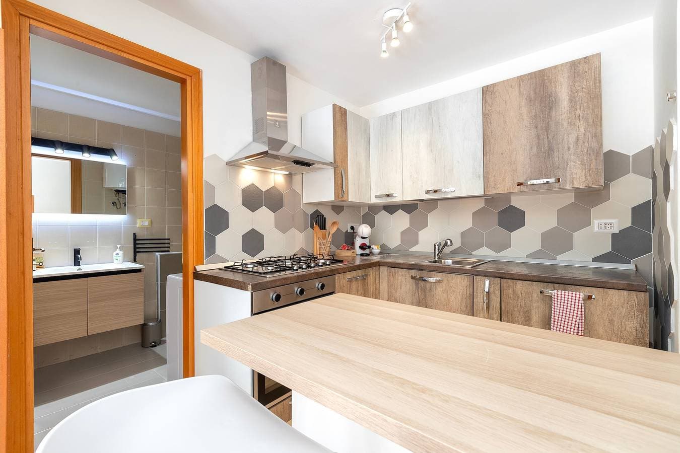 Foto 7 von 25: Apartment 'Sea Pine Retreat' mit Balkon, WLAN und Klimaanlage