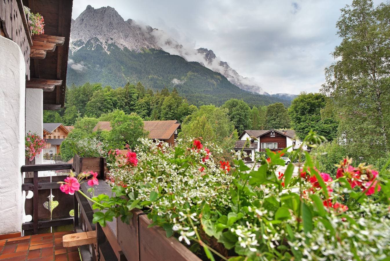 Foto 13 von 33: Studio-Apartment 'Aschaubichl – Enzian' mit Bergblick, Balkon und WLAN