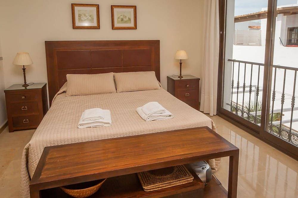 Foto 4 von 24: Marina Real 534