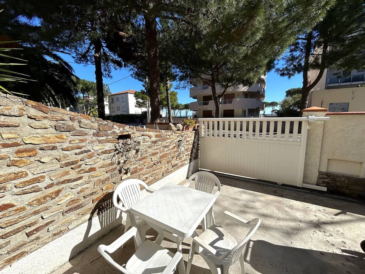 T2-Wohnung in Strandnähe mit Terrasse 1