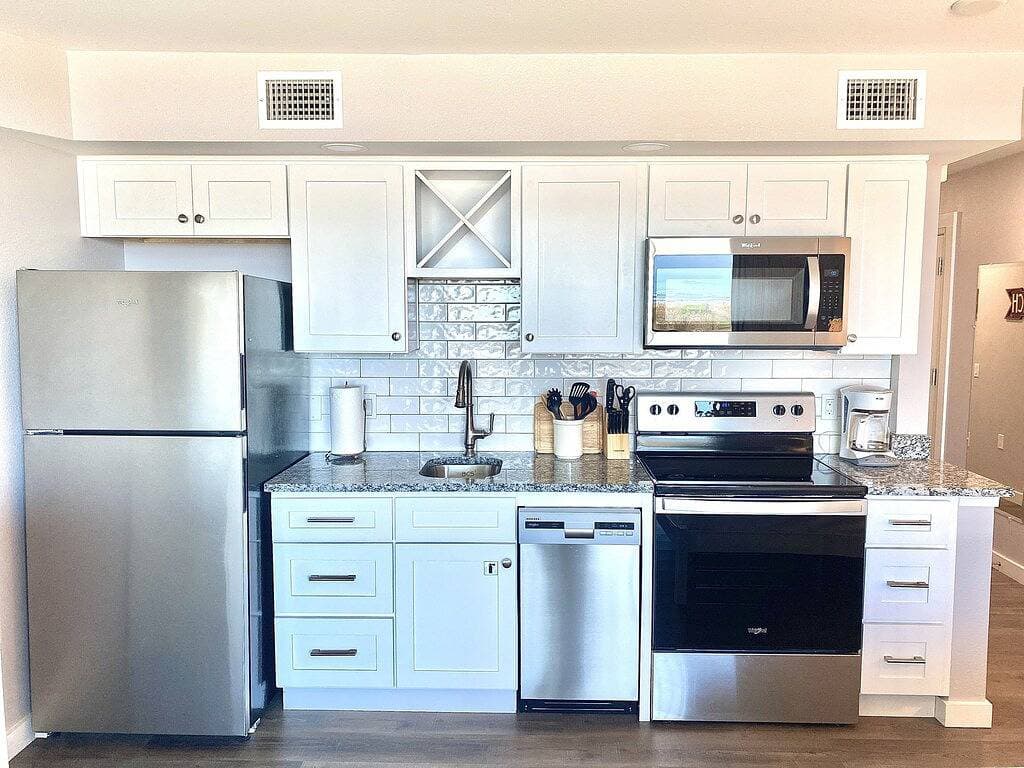Foto 6 von 14: Sandcastle Condominiums Unit 202