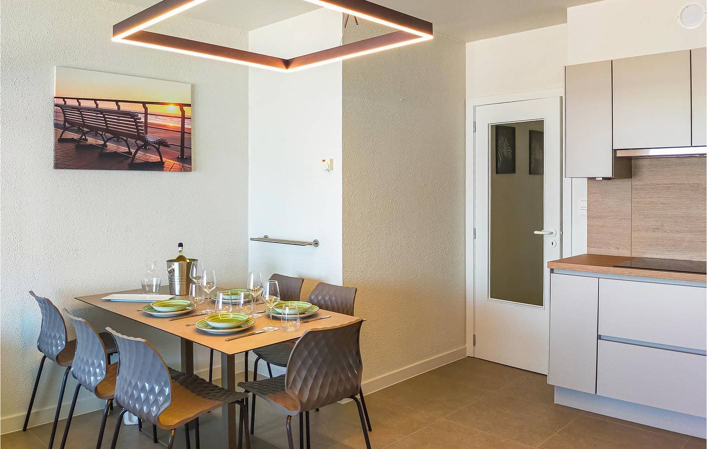 Foto 6 von 22: Ferienwohnung für 4 Personen mit Terrasse