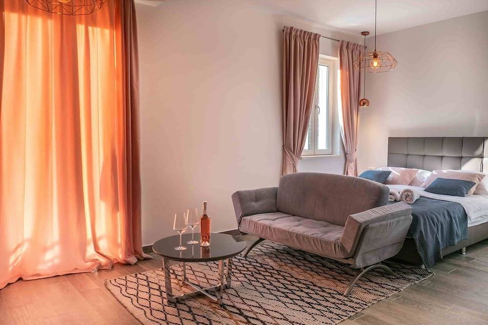 Foto 6 von 13: Touch of Infinity Top Floor - studio apartment with sea view