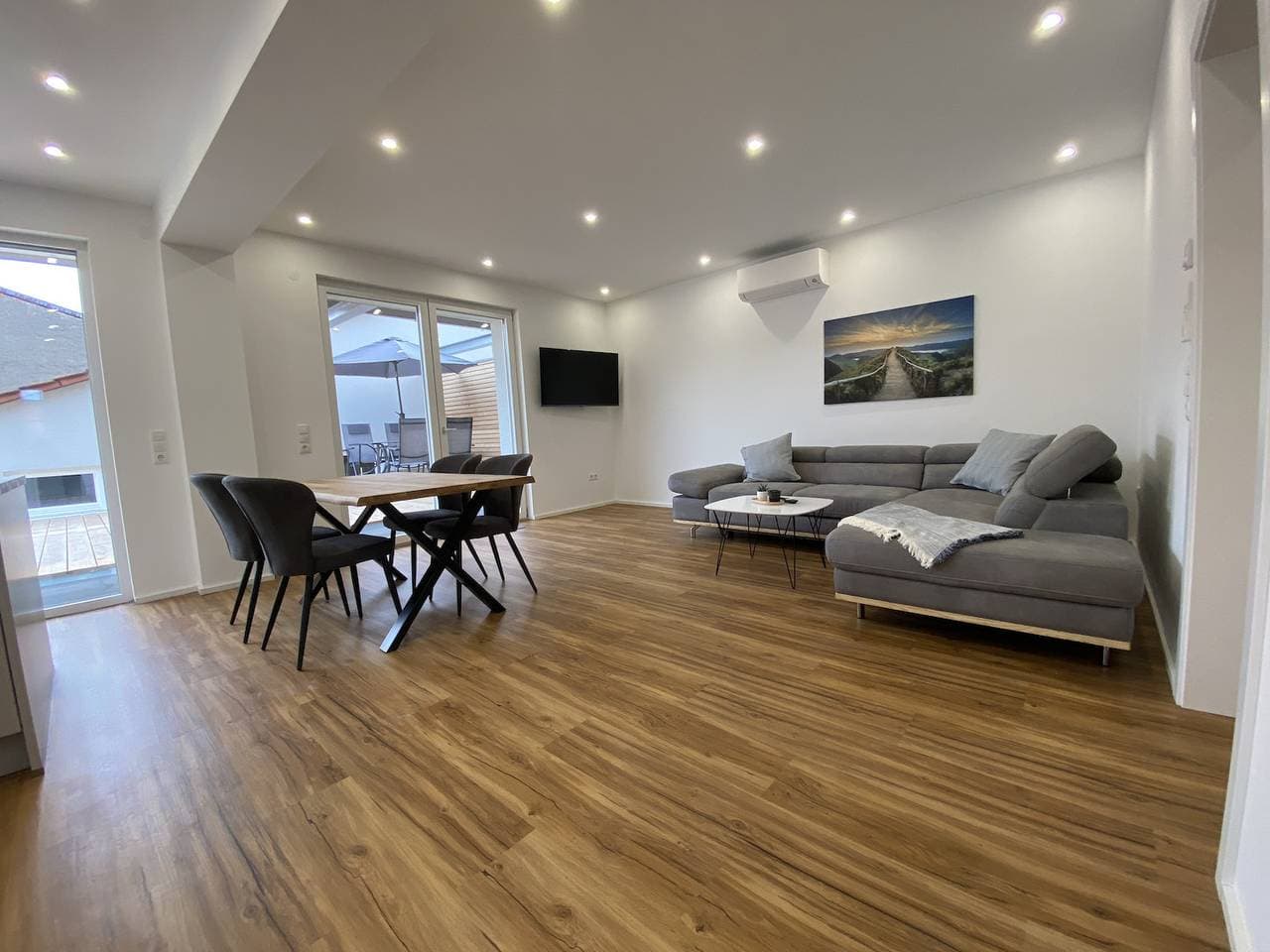 Foto 10 von 27: Ferienwohnung Scheuring 1. Og Nord - Ferienwohnung 1. Og Nord