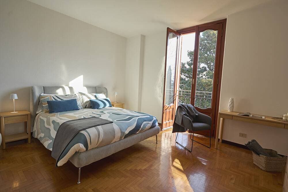 Foto 3 von 24: Comfortable lakefront family apartment