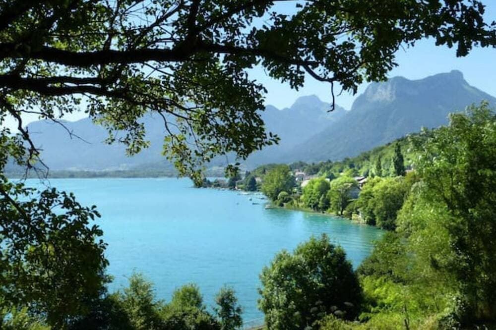 Grande Maison Familiale Dans le Massif des Bauges 1