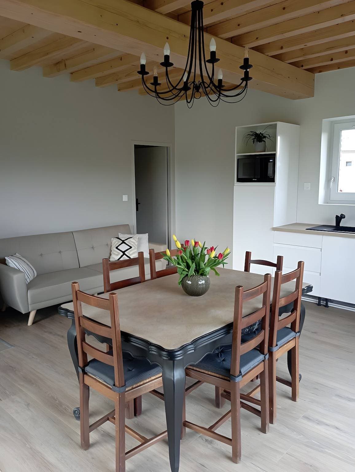 Foto 10 von 30: Bed & Breakfast 'Chambre Velours' mit Gemeinschaftspool, Terrasse und Garten