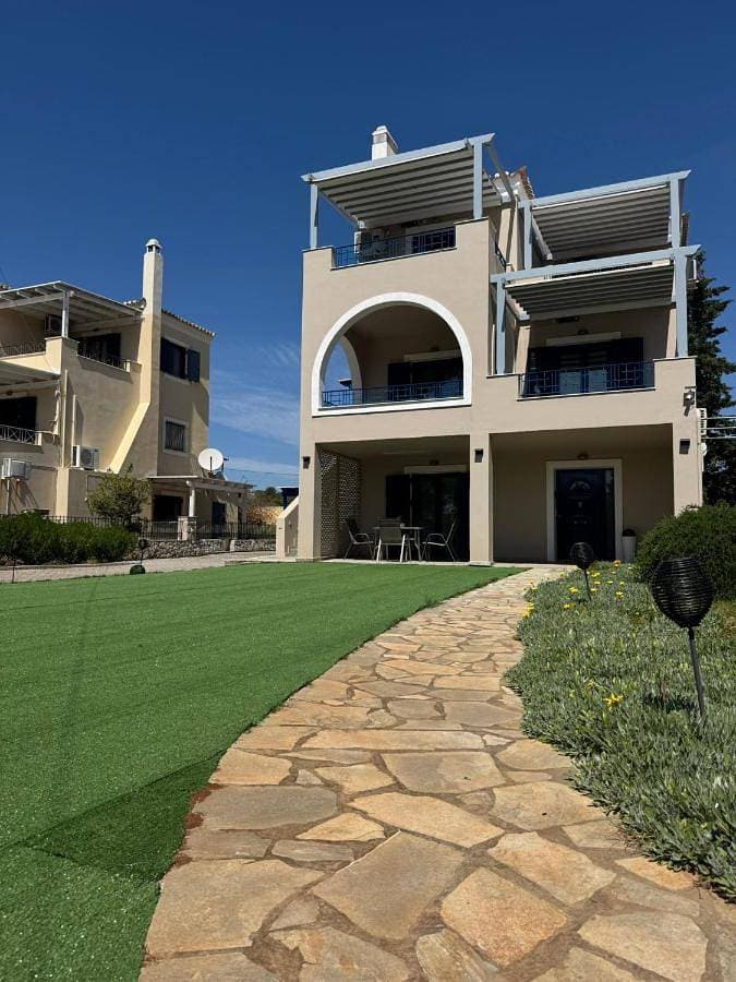 Foto 4 von 5: Two-Bedroom Apartment with Balcony and Sea View
