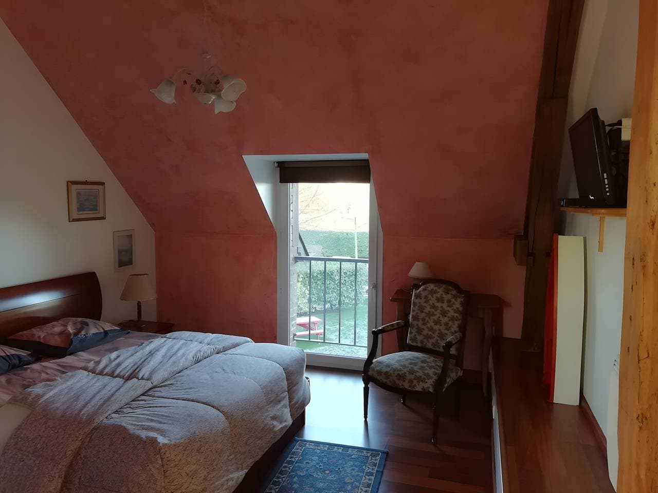 Foto 11 von 39: Landhaus "Gîte Des Hautes Falaises" mit Gemeinschaftsgarten und WLAN
