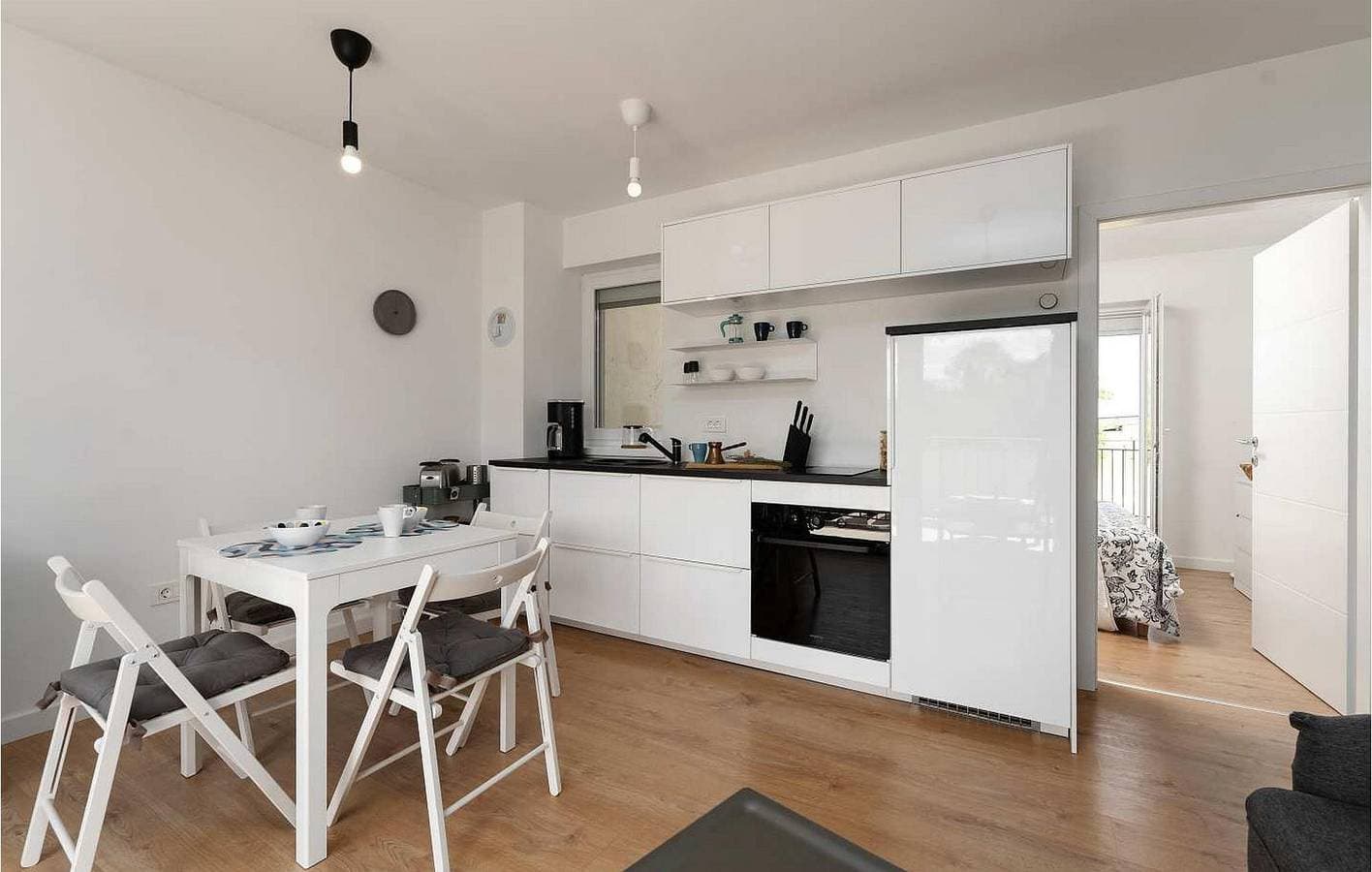 Foto 10 von 24: Gemütliche Ferienwohnung mit Terrasse, WLAN und Parkplatz in der Nähe der Pizzeria Capri