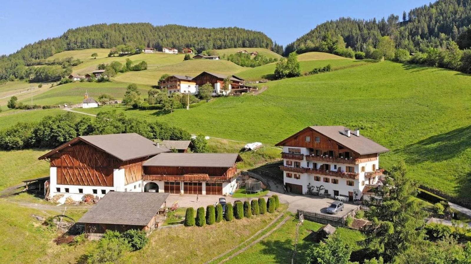 Foto 2 von 38: Zimmer 'Veltierhof 6' mit Bergblick, privater Terrasse und Wi-Fi