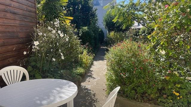 Foto 5 von 14: Ferienhaus für 6 Personen mit Terrasse