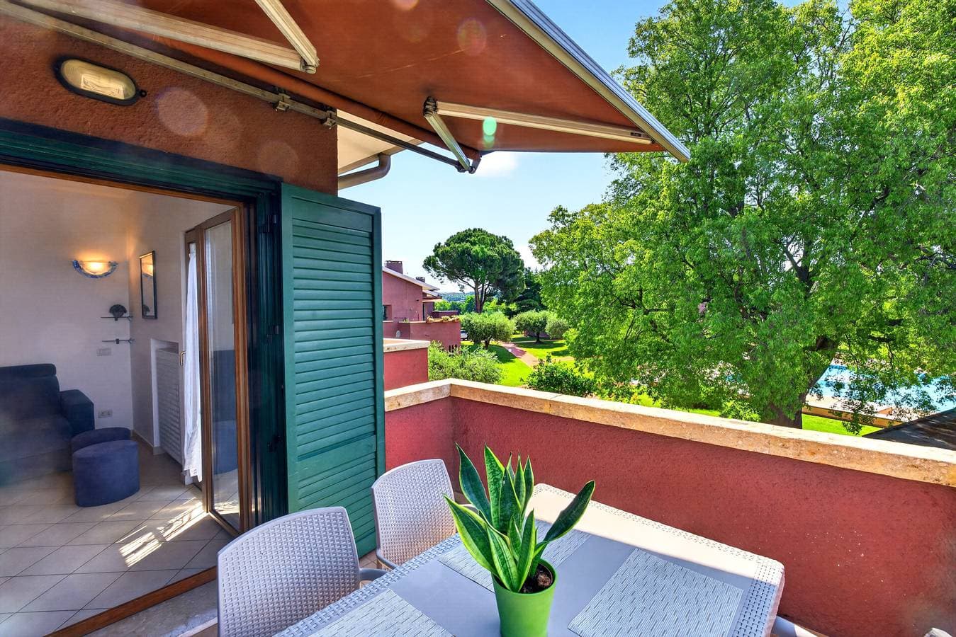 Foto 7 von 41: Regarda - Blue View 1, Ferienwohnung mit Pool, Seeblick, Wlan, 1 Schlafzimmer