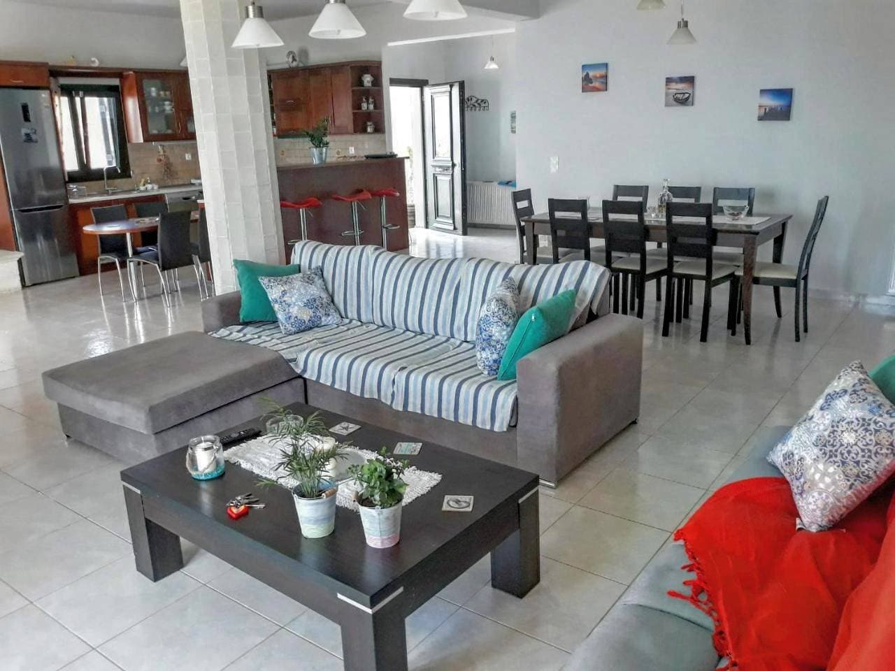Foto 3 von 57: Villa