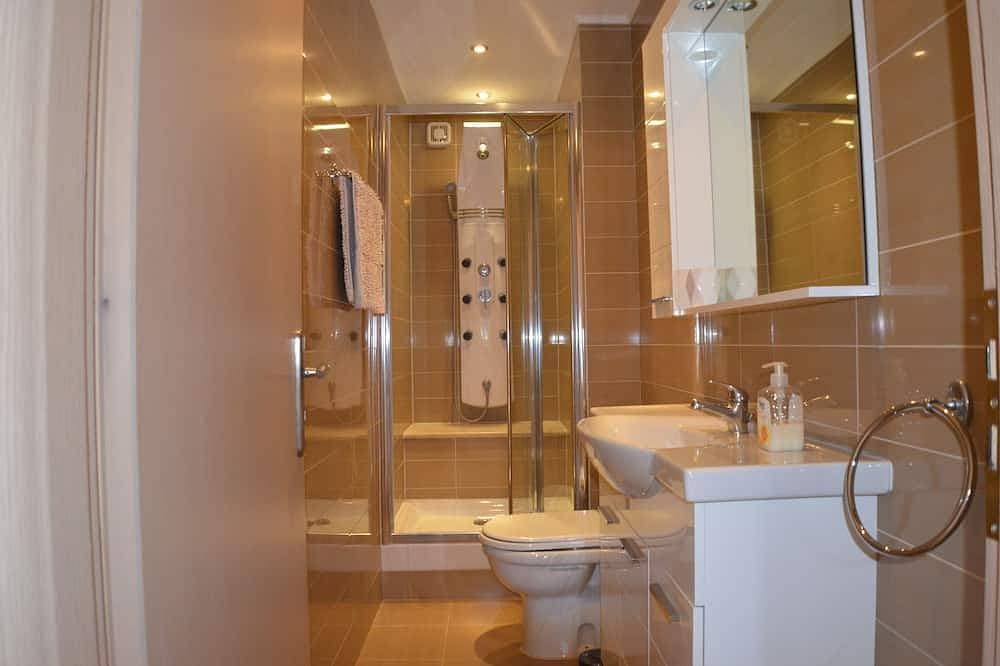 Foto 5 von 22: Beautiful Modern Cretan Villa overlooking the Mirabello Bay