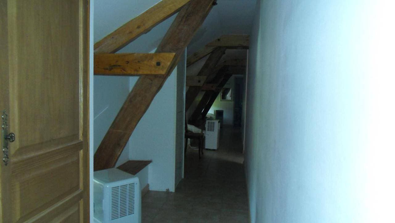Foto 9 von 10: Four-Bedroom House