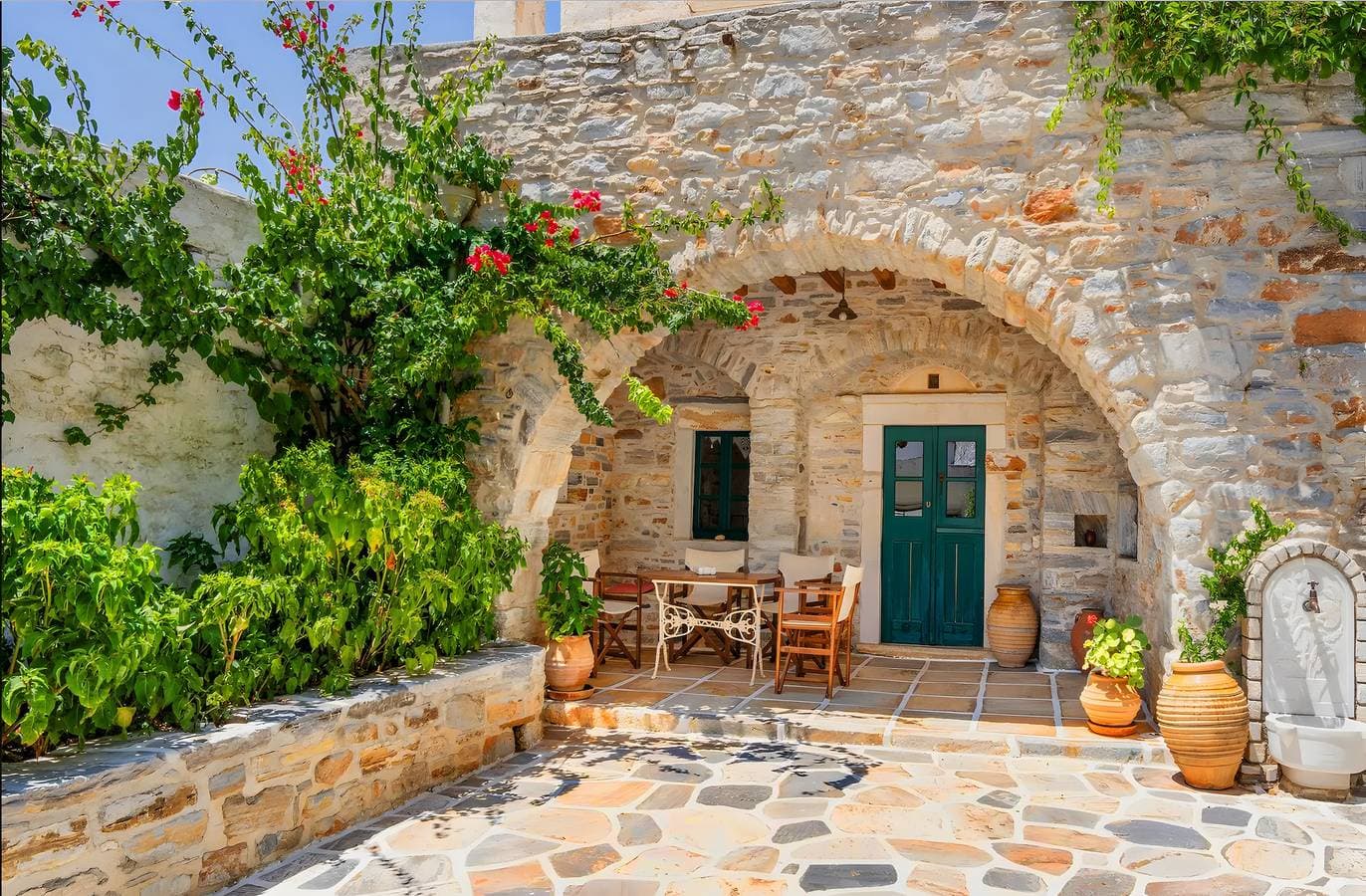 Zeus House 1