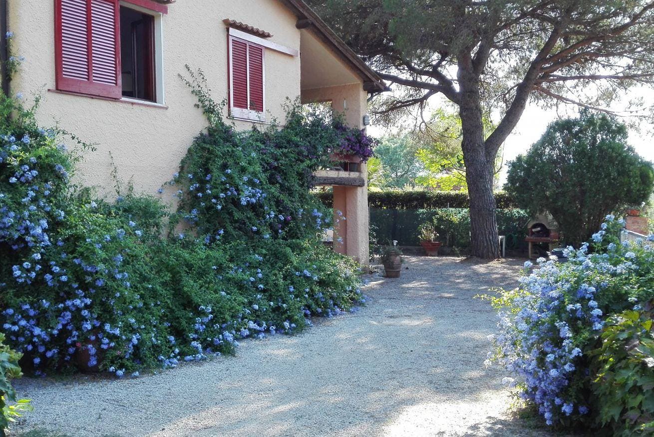 Foto 7 von 32: Ferienwohnung für 7 Personen mit Garten