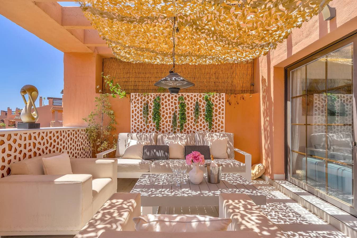 Foto 9 von 50: Hacienda del Sol Penthouse