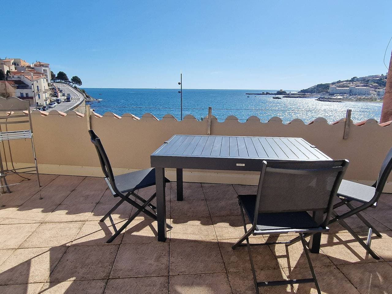 Foto 8 von 20: Schöne T3-Wohnung am Meer mit Terrassen und Garage